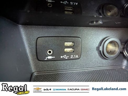 Used 2021 Subaru Forester Touring image 23