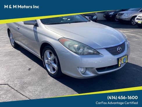 Used 2004 Toyota Solara SE image 1