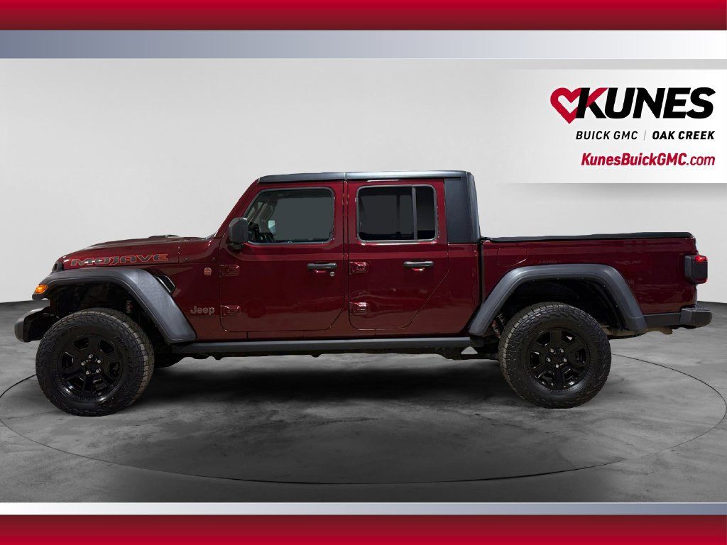 Used 2021 Jeep Gladiator Mojave w/ Dual Top Group AWD/4WD image 5