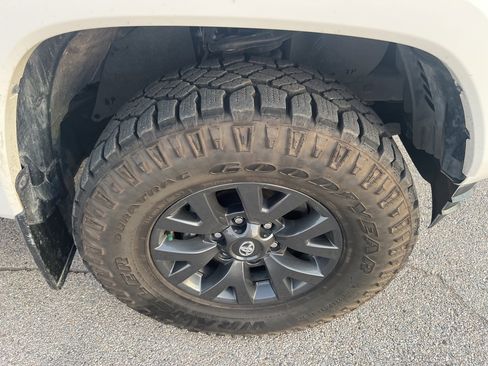 Used 2023 Toyota Tacoma SR5 image 19