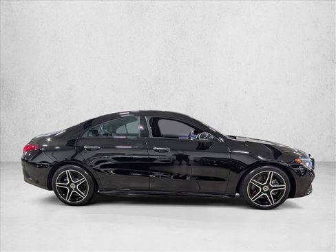 Used 2025 Mercedes-Benz CLA 250 image 4