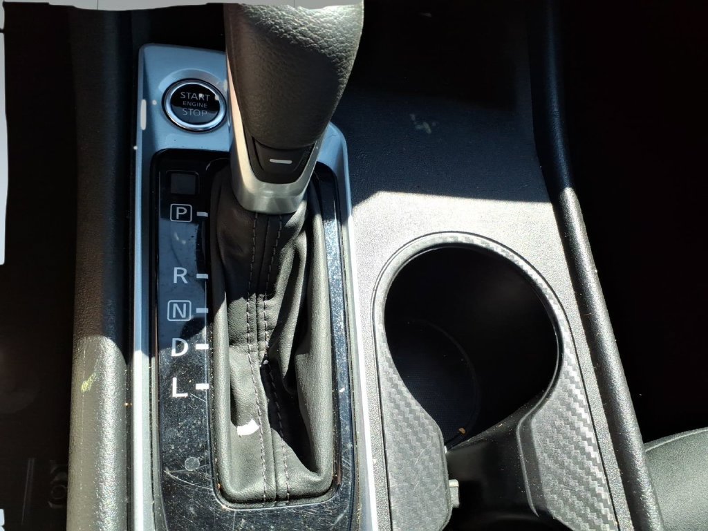 Used 2025 Nissan Altima 2.5 SV FWD image 24