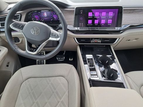 New 2026 Volkswagen Atlas SEL Premium R-Line image 19