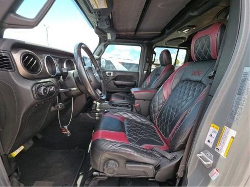 Used 2019 Jeep Wrangler Unlimited Sport S AWD/4WD image 4