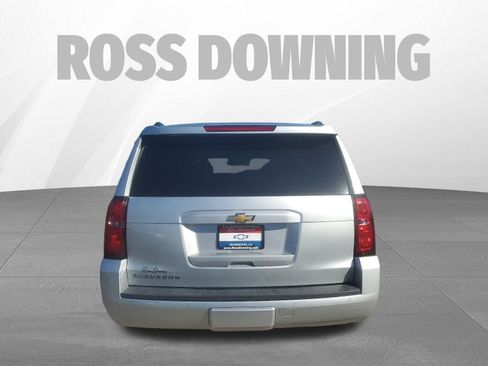 Used 2019 Chevrolet Suburban LT image 5