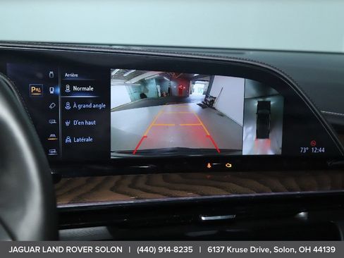 Used 2022 Cadillac Escalade Sport Platinum w/ LPO, ONYX Package AWD/4WD image 24
