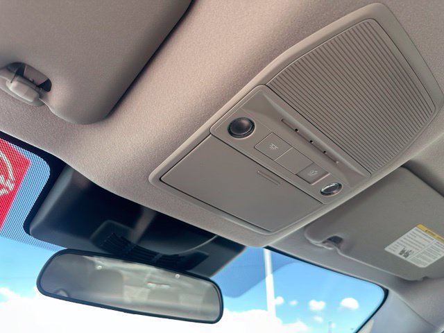 New 2027 Nissan Sentra SR w/ Floor Mat Package FWD image 29