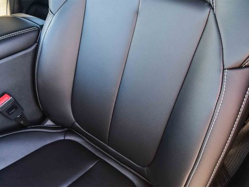 New 2025 Jeep Grand Cherokee L Limited image 26