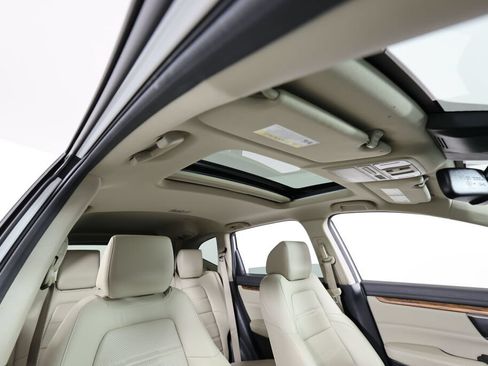 Used 2022 Honda CR-V Touring image 40