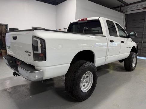 Used 2003 Dodge Ram 2500 Truck SLT image 3