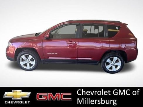 Used 2016 Jeep Compass Latitude AWD/4WD image 5