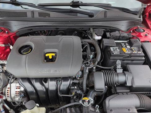 Used 2022 Kia Forte LXS image 22