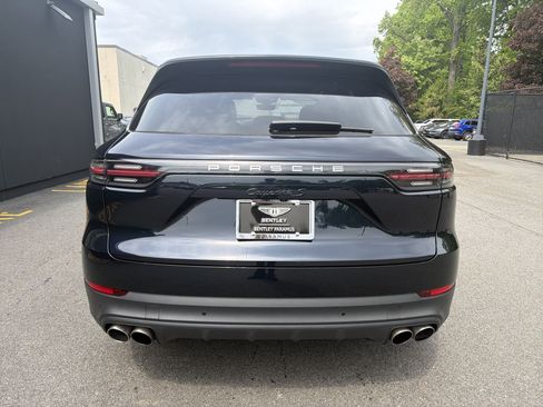 Used 2022 Porsche Cayenne S AWD/4WD image 32
