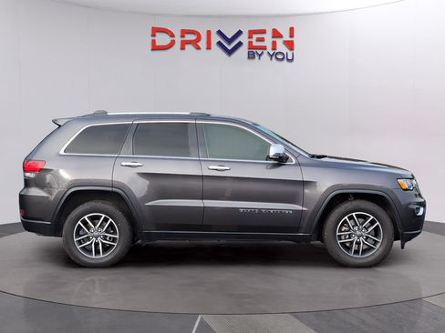 Used 2021 Jeep Grand Cherokee Limited image 6