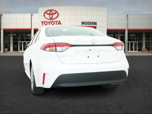 New 2026 Toyota Corolla LE image 15