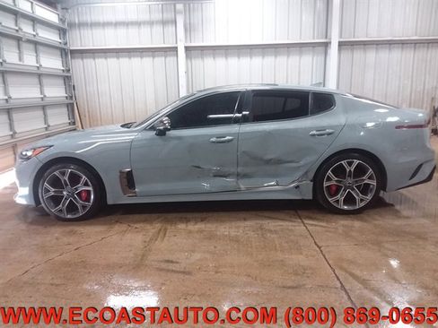 Used 2019 Kia Stinger GT2 image 5