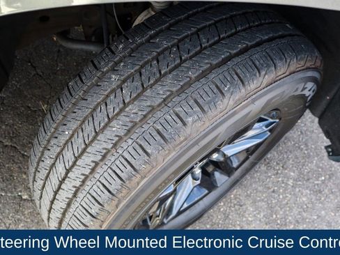 Used 2020 Chevrolet Silverado 1500 LT Trail Boss image 41