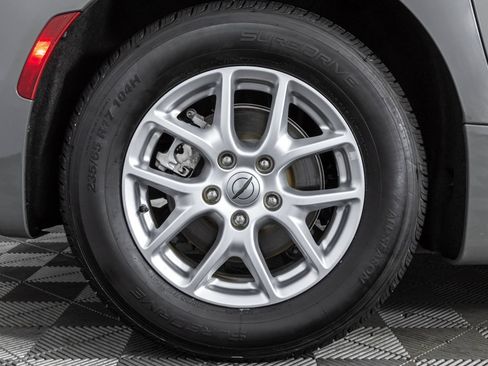 Used 2022 Chrysler Pacifica Touring-L FWD image 44