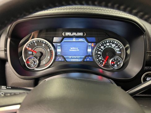 Used 2024 RAM 3500 Laramie AWD/4WD image 17