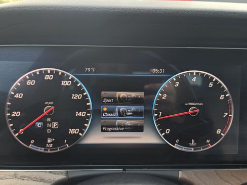 Used 2019 Mercedes-Benz E 300 w/ Premium 1 Package image 44
