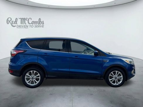 Used 2017 Ford Escape SE image 6