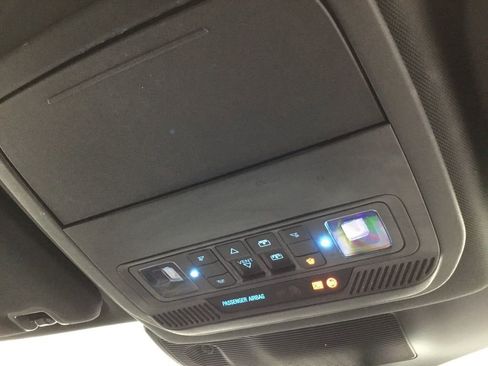 Used 2020 Ford Explorer Limited w/ Class III Trailer Tow Package image 34