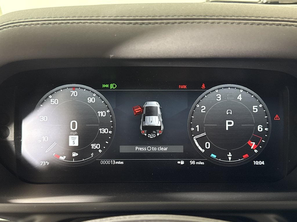 New 2026 Land Rover Defender 110 AWD/4WD image 24