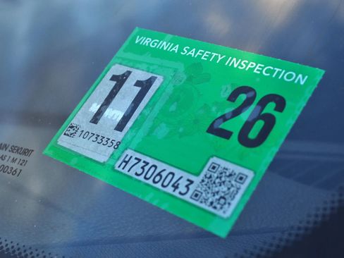 Used 2016 BMW M235i xDrive Coupe w/ Technology Package image 24