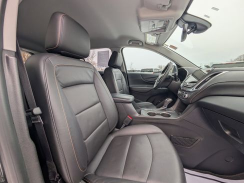 Used 2018 Chevrolet Equinox Premier image 45