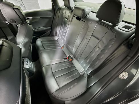 Used 2022 Audi A4 2.0T Premium Plus image 19