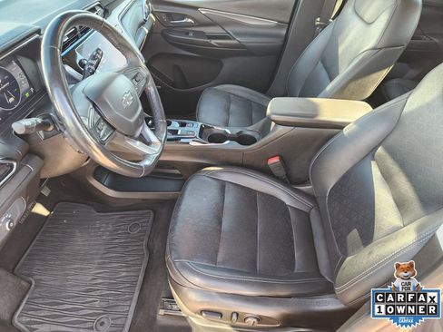 Used 2023 Chevrolet Bolt LT w/ Infotainment Package image 17