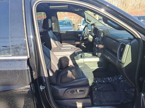 Used 2021 Chevrolet Silverado 1500 High Country image 16