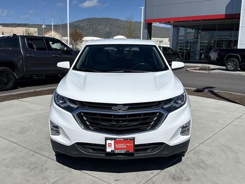 Used 2020 Chevrolet Equinox LT image 3