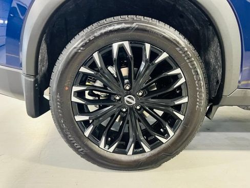 New 2026 Nissan Rogue Dark Armor FWD image 10
