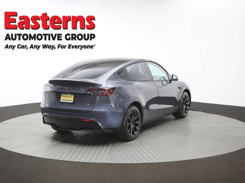 Used 2021 Tesla Model Y Long Range AWD/4WD image 35