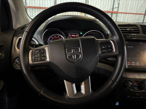 Used 2018 Dodge Journey Crossroad AWD/4WD image 14