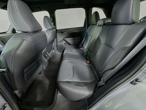 Used 2026 Subaru Forester Touring image 29