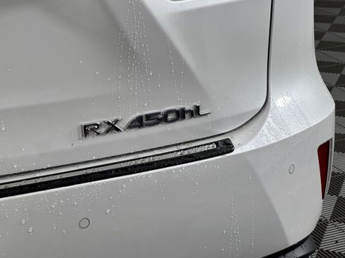 Used 2022 Lexus RX 450hL Luxury image 28
