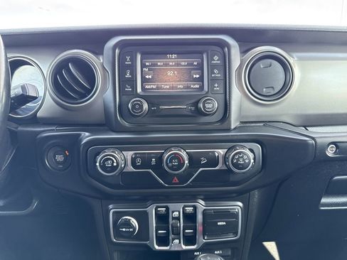Used 2018 Jeep Wrangler Unlimited Sport S image 20