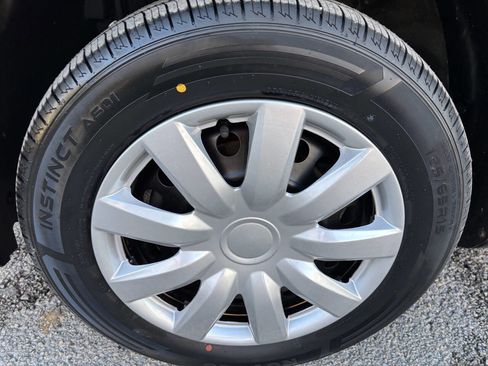 Used 2015 Nissan Versa S image 9