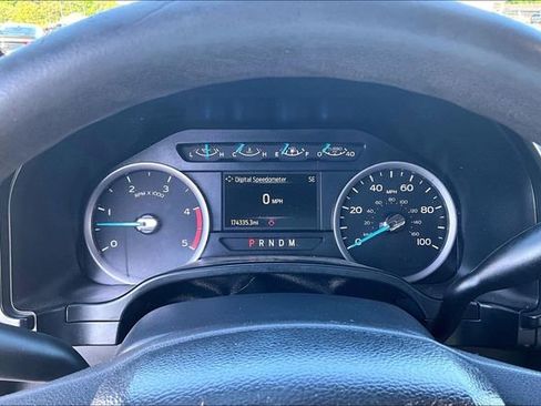 Used 2022 Ford F250 XLT w/ XLT Premium Package AWD/4WD image 12