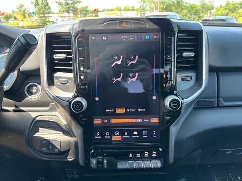 Used 2026 RAM 2500 Big Horn AWD/4WD image 38