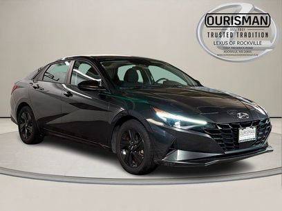 Used 2021 Hyundai Elantra SEL w/ Convenience Package