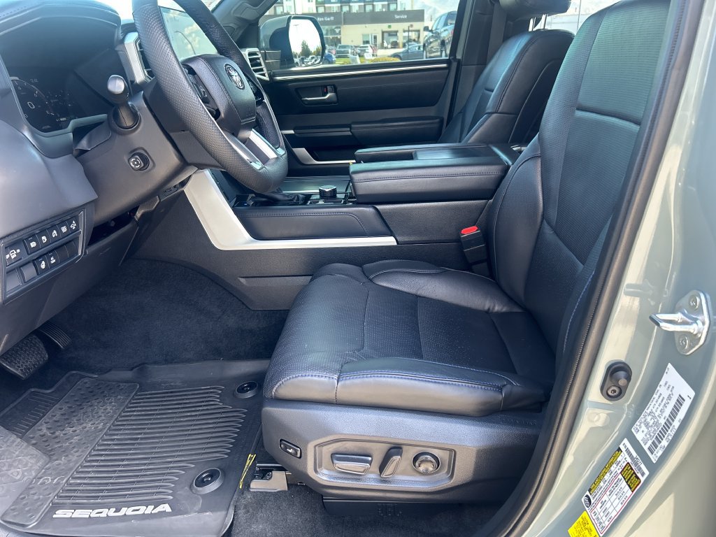 Certified 2025 Toyota Sequoia Platinum AWD/4WD image 10