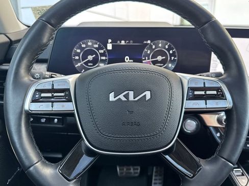 Used 2024 Kia Telluride SX image 27