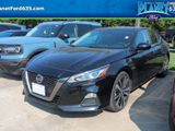 Used 2022 Nissan Altima 2.5 SR image 3