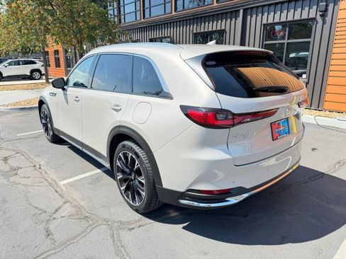 Used 2024 MAZDA CX-90 Plug-In Hybrid w/ Premium Plus AWD/4WD image 3