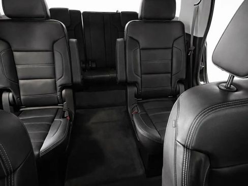 Used 2015 GMC Yukon Denali w/ Touring Package image 8