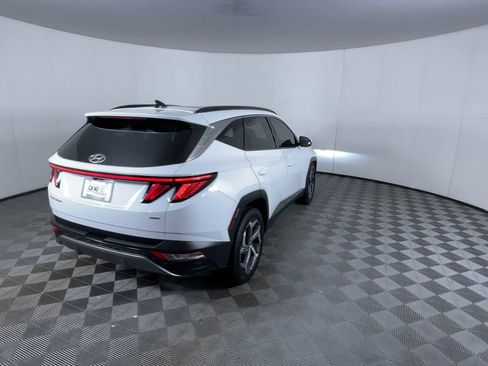 Used 2022 Hyundai Tucson Limited image 8