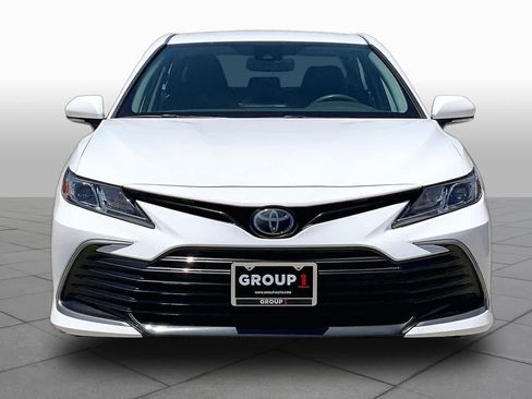 Used 2023 Toyota Camry LE w/ Convenience Package FWD image 4